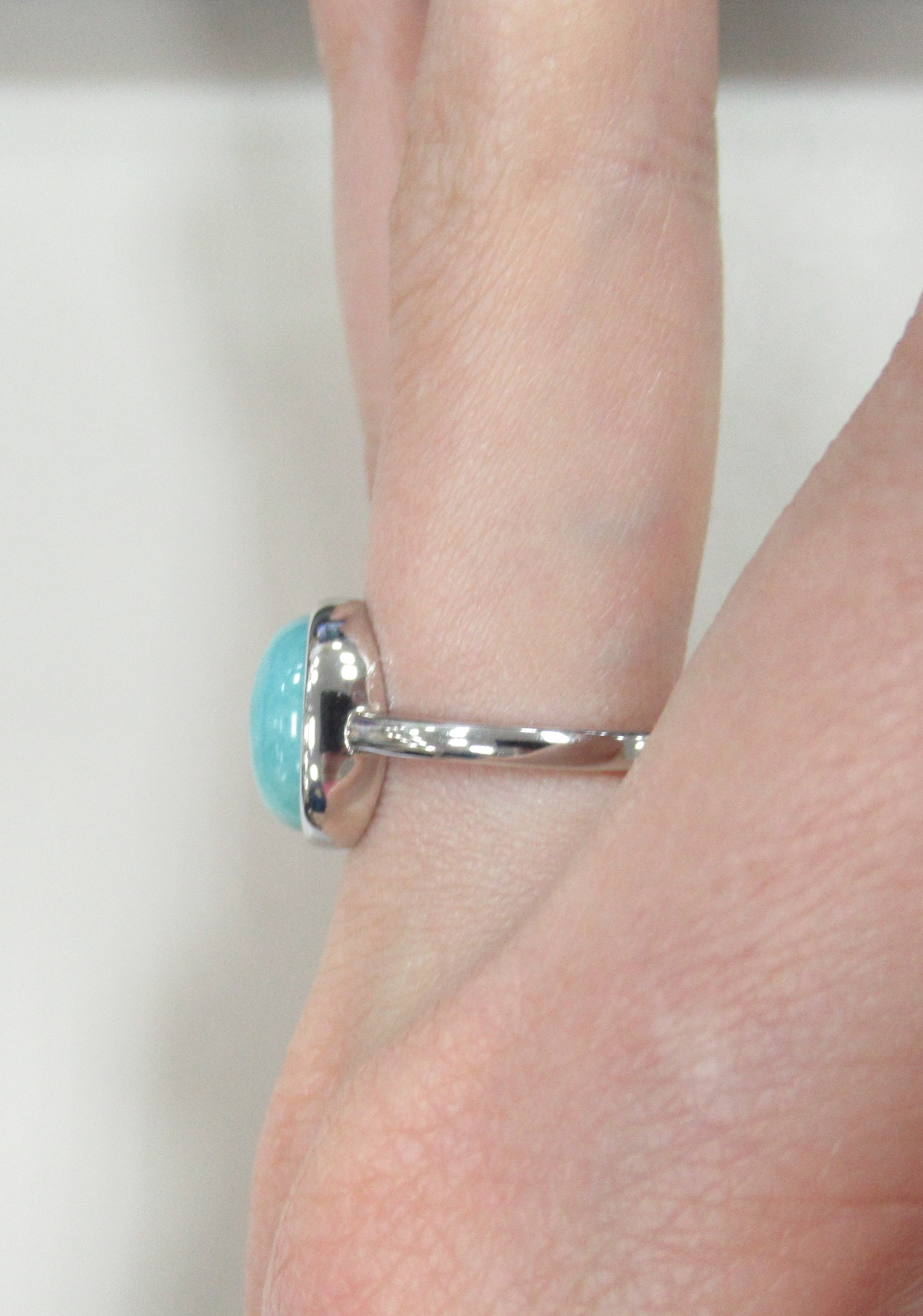 Серебряное кольцо с амазонитом